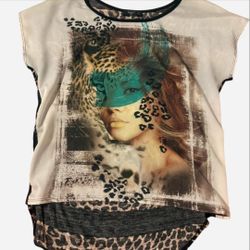 Graphic Print Animal Print Top