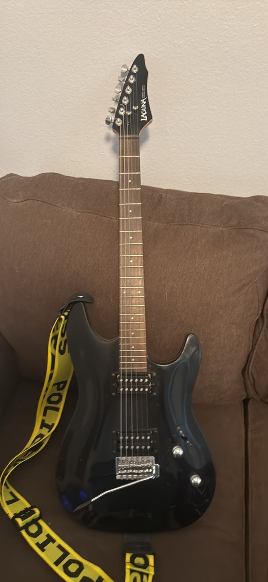 Laguna Guitar