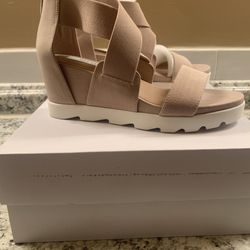 Open Toe Wedges 