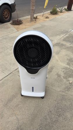 Newark evaporative air cooler