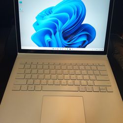 Microsoft Surface Book Touch Screen