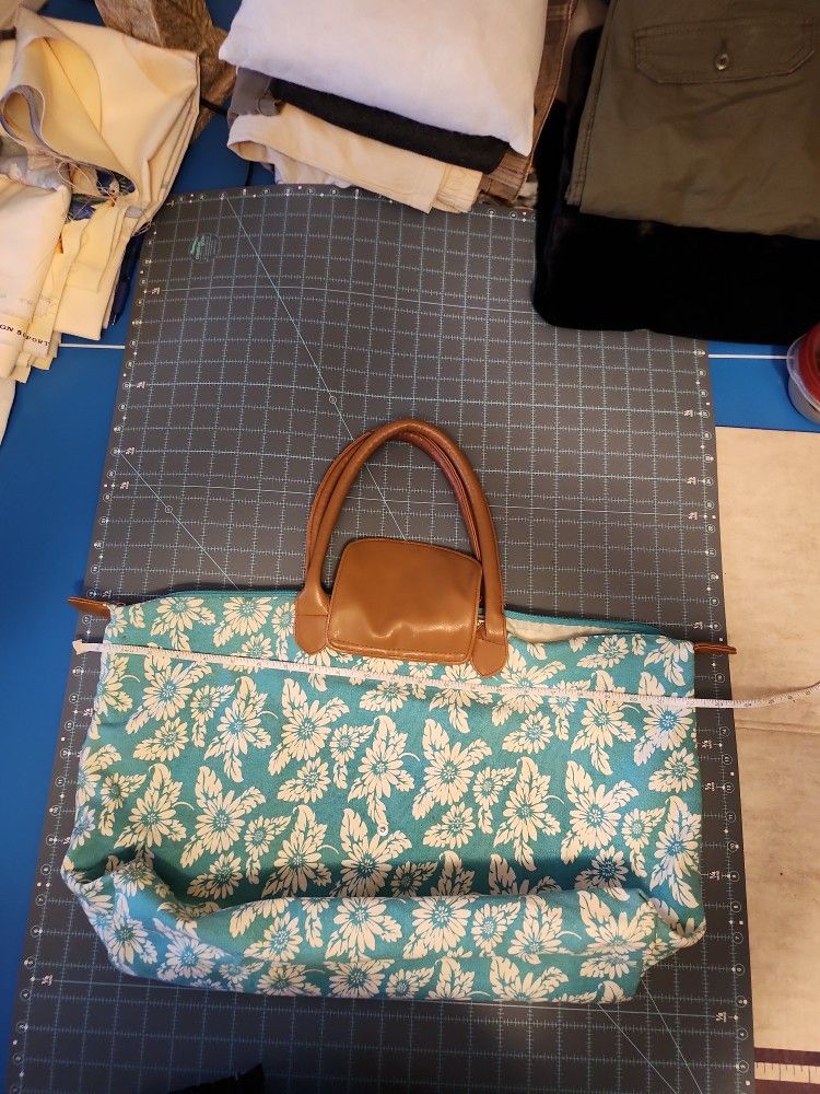 Canvas flowered bag, lined