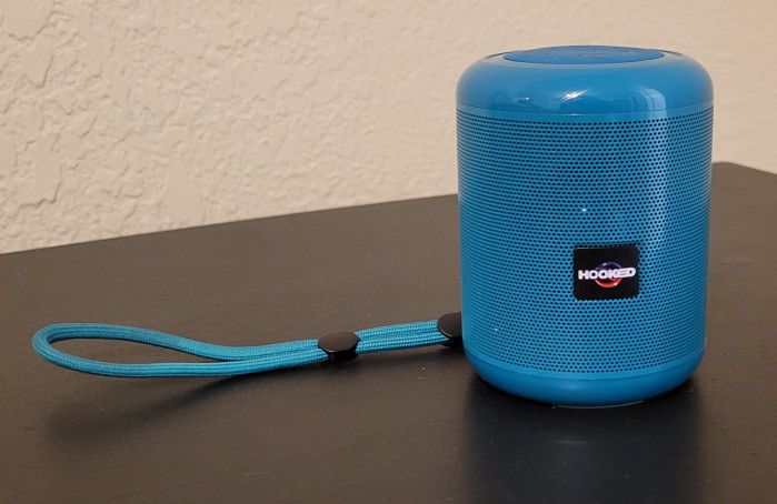 Used  Hooked Portable BlueTooth Speaker