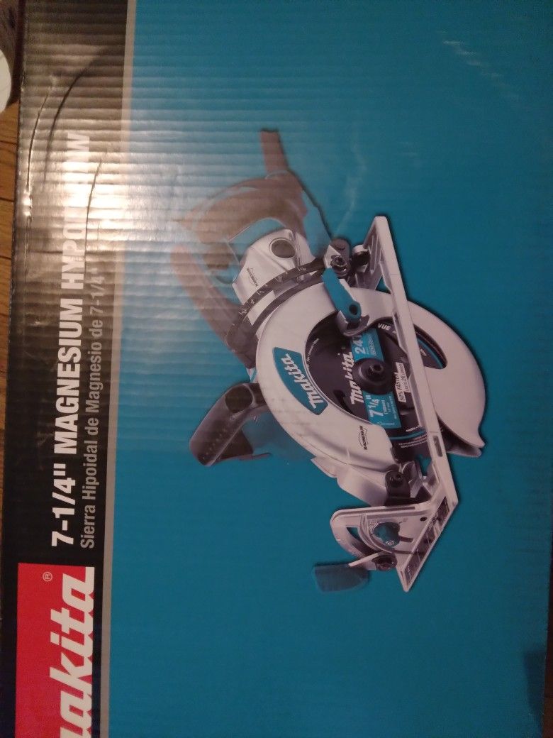 MAKITA 18V 7-1/4" CIRCULAR SAW KIT
