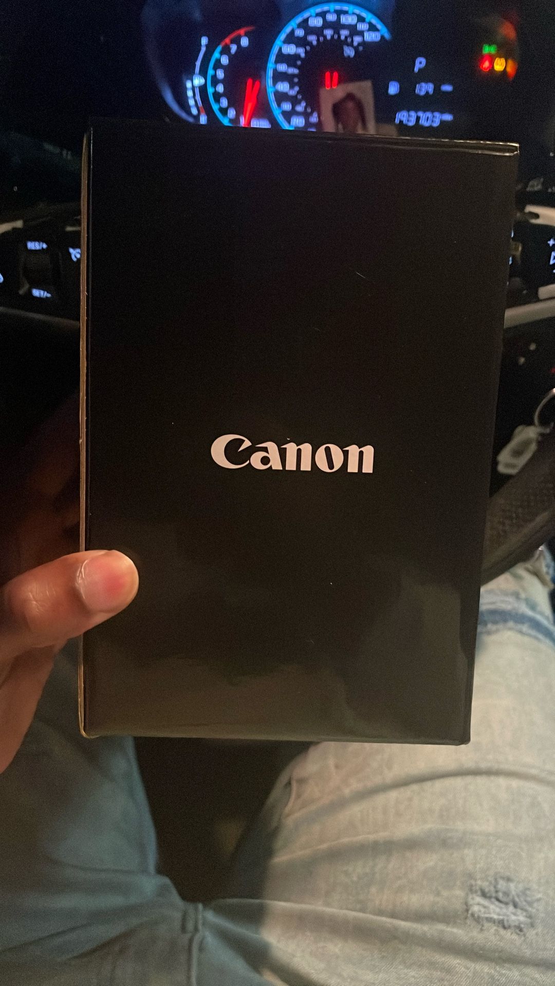 Canon RF 35mm F1.8 MACRO IS STM