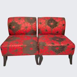 Ave Six Larissa Accent Chairs