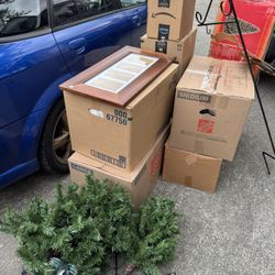 Free Garage Sale Household Ítems