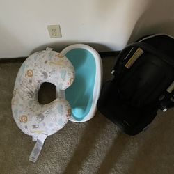 Car seat With Base Pillow Bath Tub 