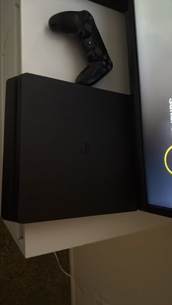 Discontinued PS4