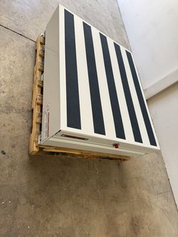 WEATHER GUARD Model 338-3-04 PACK RAT Drawer Unit, 48in x 40in x 13in