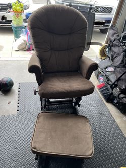 Nursing Rocking Chair