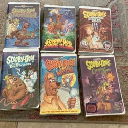 Scooby Doo VCR Tapes (6). 