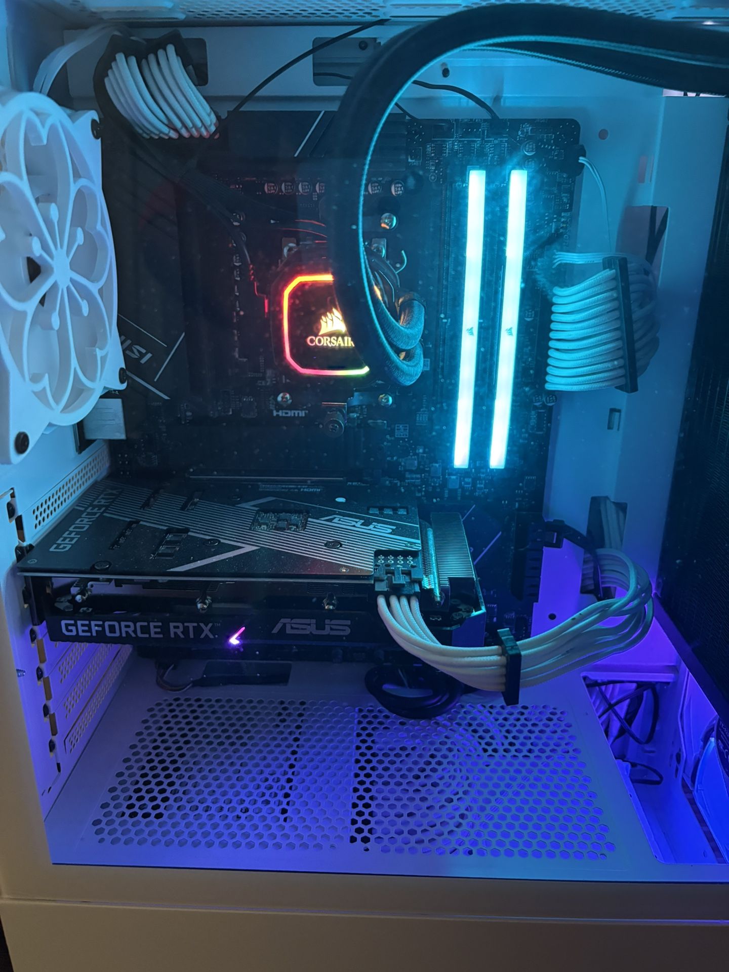 PC Parts MSI MB AMD Ryzen 5 7600 6-Core, 12-Thread PC Case RGB READ DESCRIPTION PICK UP ONLY NO TRADE 👉FIRM ON PRICE👈 ONLY CASH 💵 💲225 FOR All