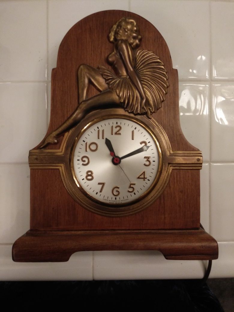 Antique ballerina Sessions Clock