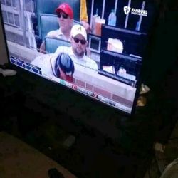 ONN 43" Class 4K (2160p) Ultra HD Flat Screen TV 