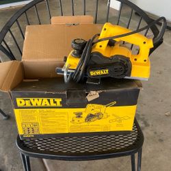 De Walt Hand Planer  3-1/4