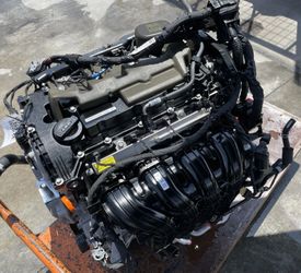 OEM PART KIA SPORTAGE FWD AUTOMATIC ENGINE MOTOR ASSEMBLY 2.5L 15K MILES  2024