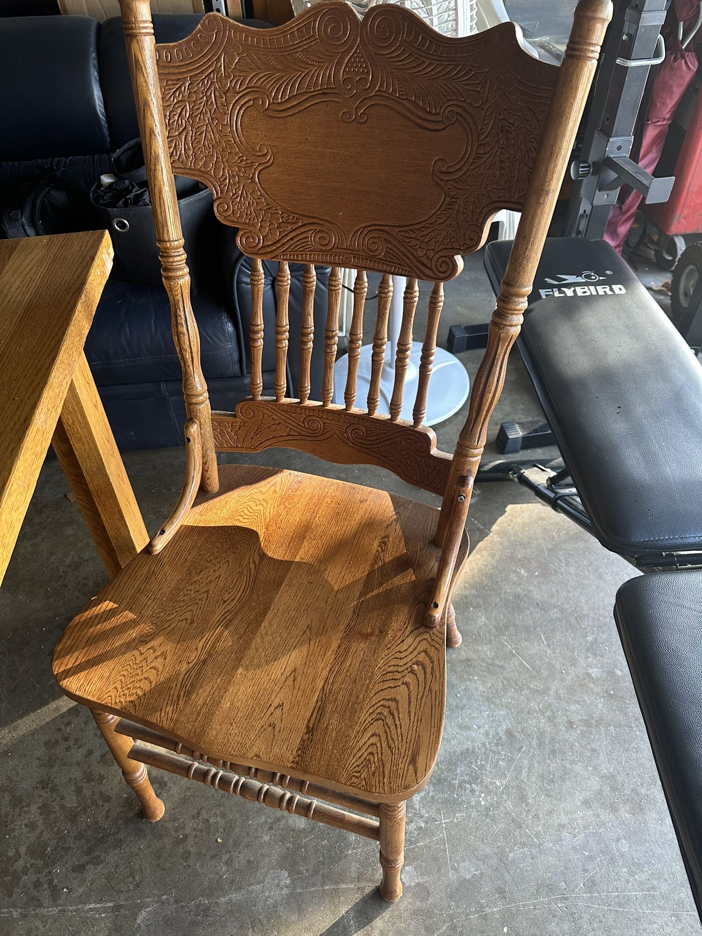 4 wooden table with 4 chairs set