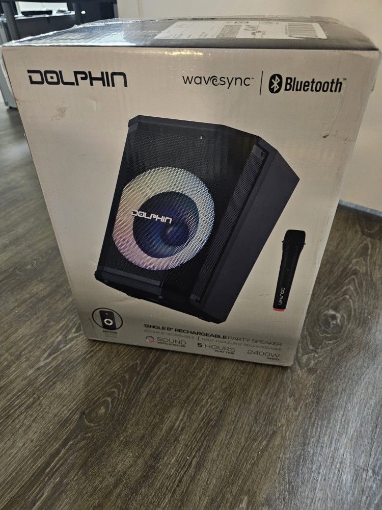 BRAND NEW SPEAKER WITH MICRO New 