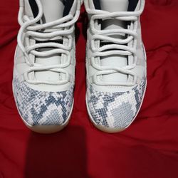 Original Release Date Jordan 11 Bones( 2009)
