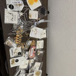 Lot Fashion Jewellery 