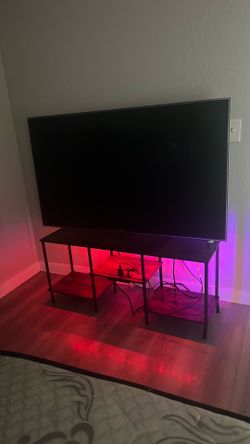 45” Samsung tv , LED TV stand , Roku hookup included w remote