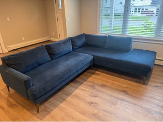 Sectional with right facing chaise