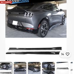 2025 Mach E Glossy Side Skirts 