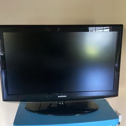 Samsung 37” Television LN-T3753H