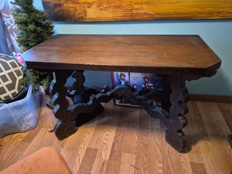 Nice Used vintage wooden living room entry table