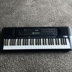 Yamaha PSR-E273