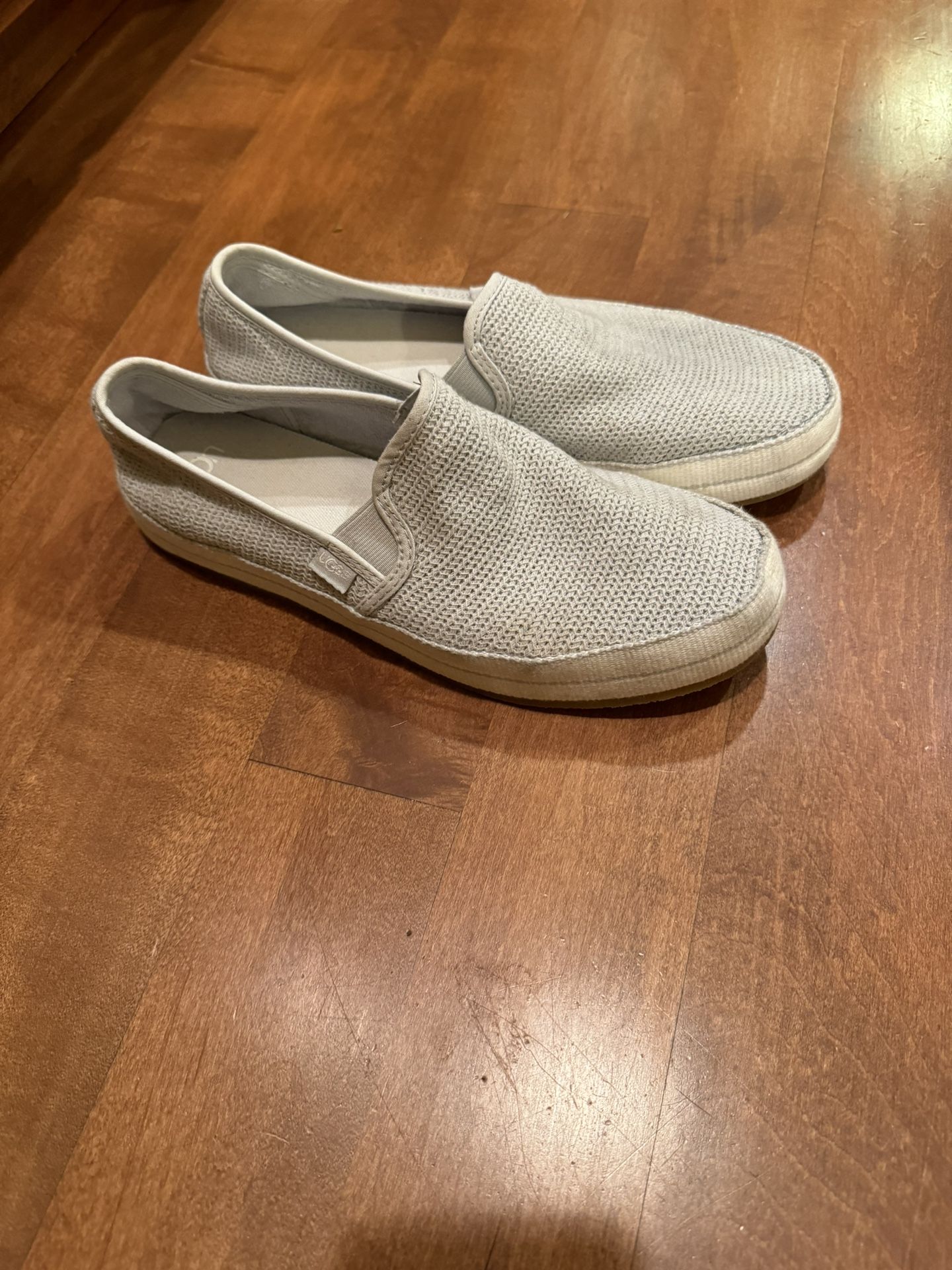 Women’s Ugg Slip On Shoes Shipping Available