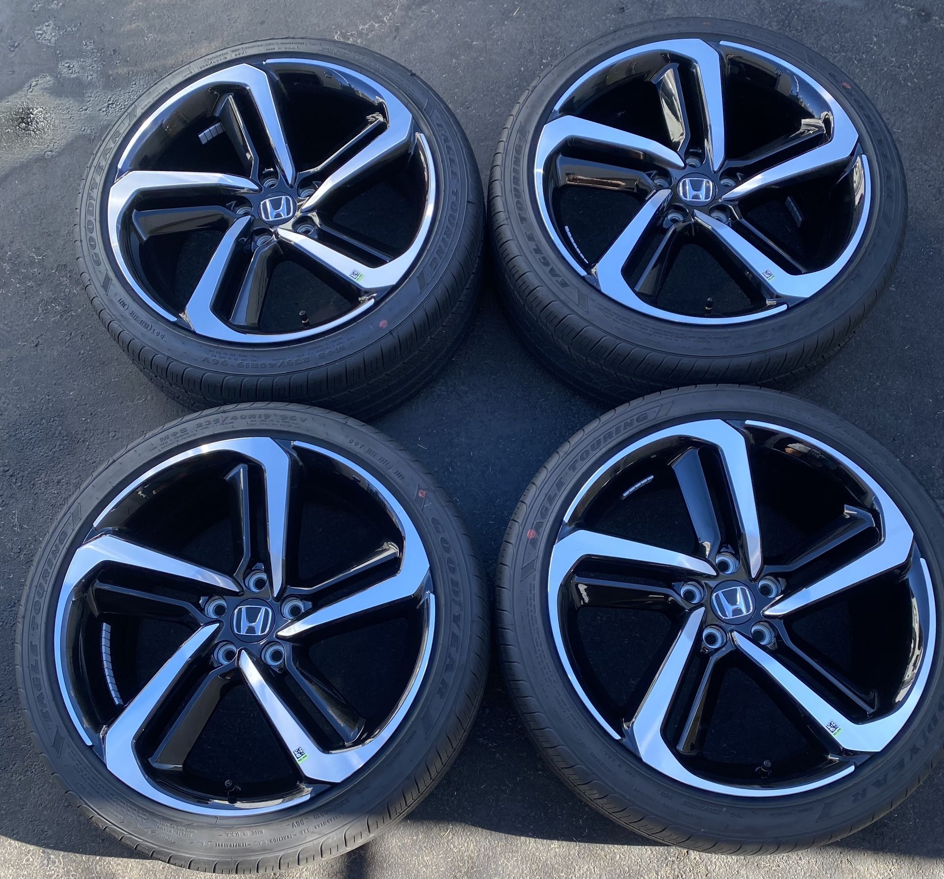 19” Honda Accord Factory wheels And Tires New Sport