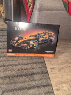LEGO Technic McLaren MCL39 F1 Car set