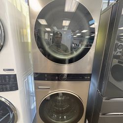 Electrolux Washer/Dryer Stackable (Silver) | ($0 Down) | Warranty Included 