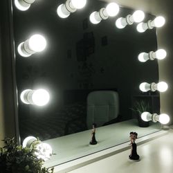 💜 NEW LUXURY PROFESSIONAL MAKEUP VANITY MIRROR 💜
