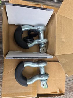 Bumper shackles