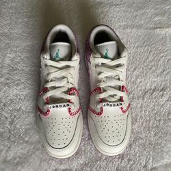 Air Jordan 1 Retro Low ‘ Light Bordeaux’  