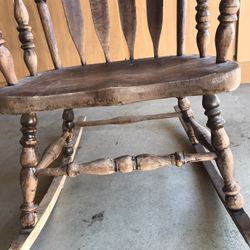 Collectible Antique Heavy Rocking Chair 
