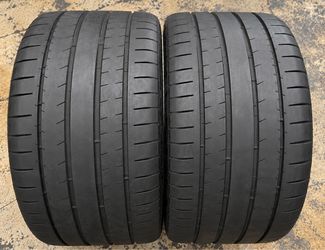 305-30-20 Michelin Pilot Super Sport tires