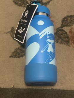 Hydroflask 32 oz  Limited Edition Ty Williams NEW