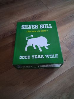 Silver Bull Boot Size 9 Men