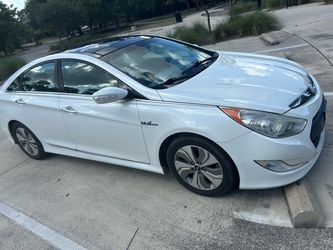 2014 Hyundai Sonata Hybrid
