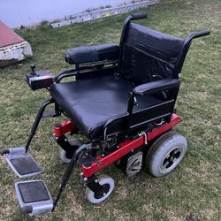 Bounder Plus H-Frame Power Wheelchair