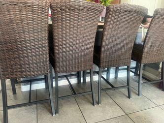Bar stools set of 4