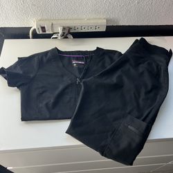 5 Pairs of Scrubs. 1 Extra Scrub pant