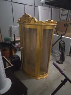 Gilted Antique Louis IV style Curio