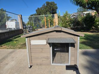 Small Dog House (30.1"L)Metal-Reinforced Chew-Proof Rainproof