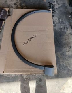 20-25 Lincoln Corsair Front Right Passenger Side Fender Flare Original