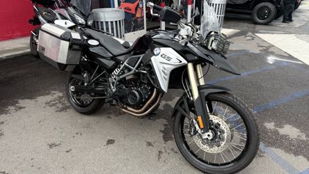 2017 800 GS